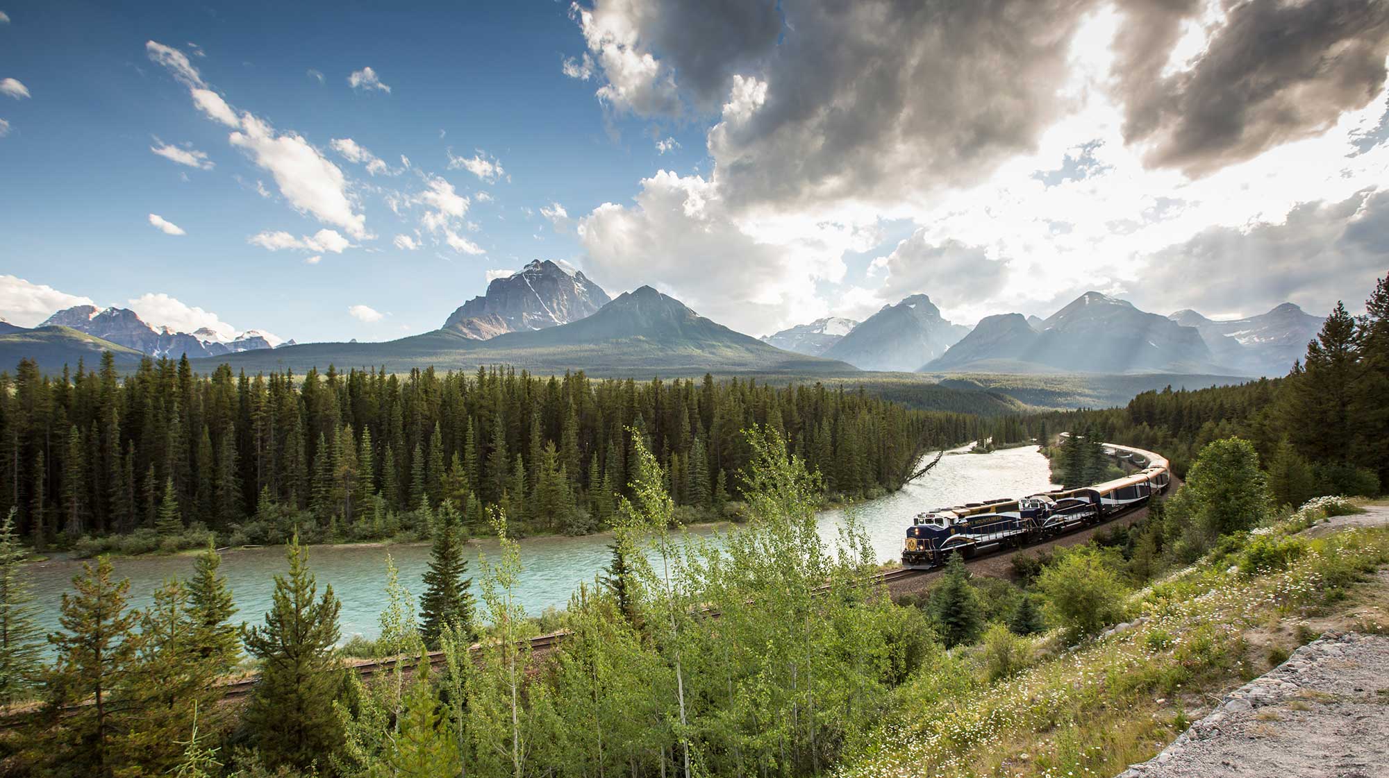 Rocky Mountaineer Train travelling around Morants Curve in Banff National Park